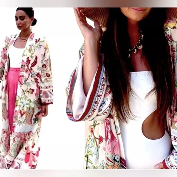 Zara Multicolor Patterned Robe - Picture 7 of 13